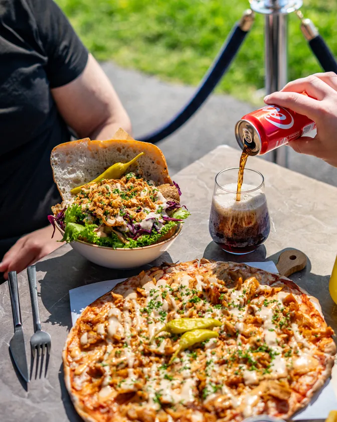 Pizza Arons 2 Åker